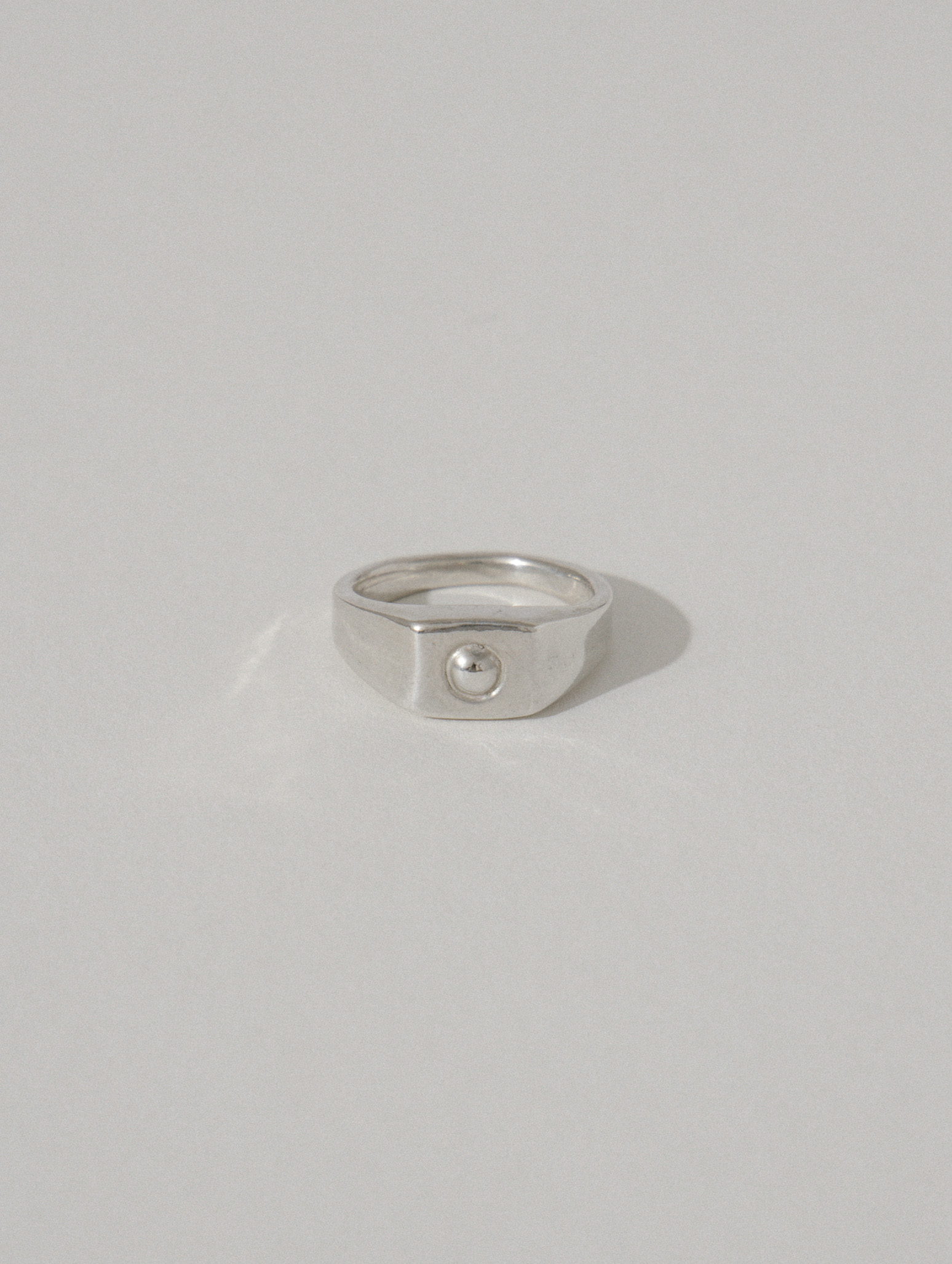 Solid Signet Ring in Silver